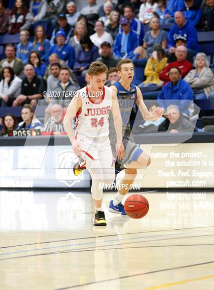 Thumbnail 2 in Carbon vs. Judge Memorial (UHSAA 3A 2nd Round Playoff) photogallery.