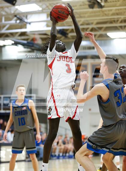 Thumbnail 2 in Carbon vs. Judge Memorial (UHSAA 3A 2nd Round Playoff) photogallery.