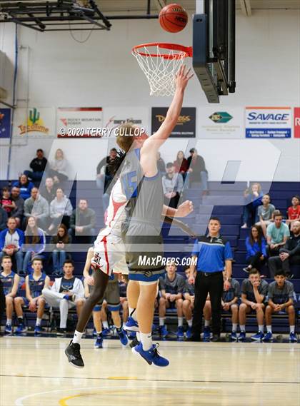 Thumbnail 3 in Carbon vs. Judge Memorial (UHSAA 3A 2nd Round Playoff) photogallery.