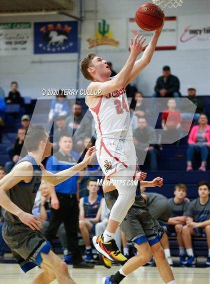 Thumbnail 2 in Carbon vs. Judge Memorial (UHSAA 3A 2nd Round Playoff) photogallery.