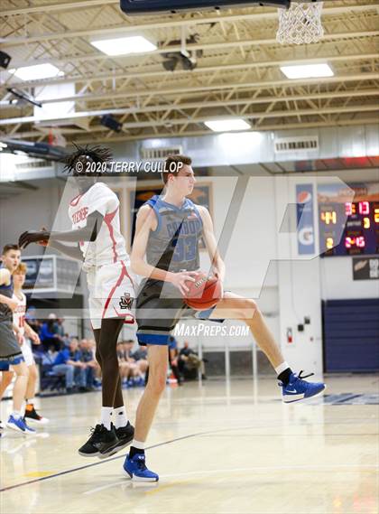 Thumbnail 2 in Carbon vs. Judge Memorial (UHSAA 3A 2nd Round Playoff) photogallery.