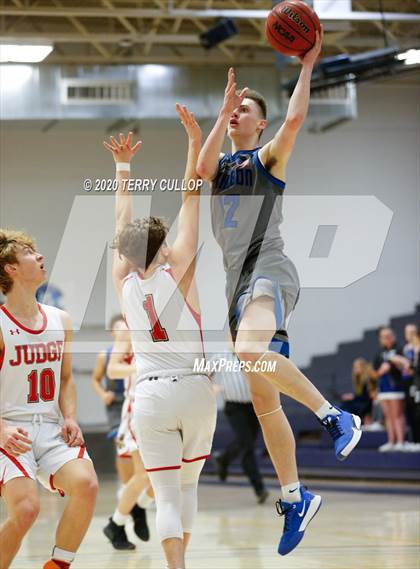 Thumbnail 3 in Carbon vs. Judge Memorial (UHSAA 3A 2nd Round Playoff) photogallery.