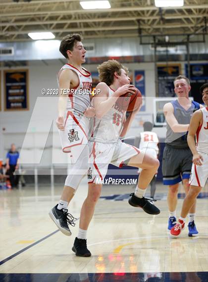 Thumbnail 1 in Carbon vs. Judge Memorial (UHSAA 3A 2nd Round Playoff) photogallery.