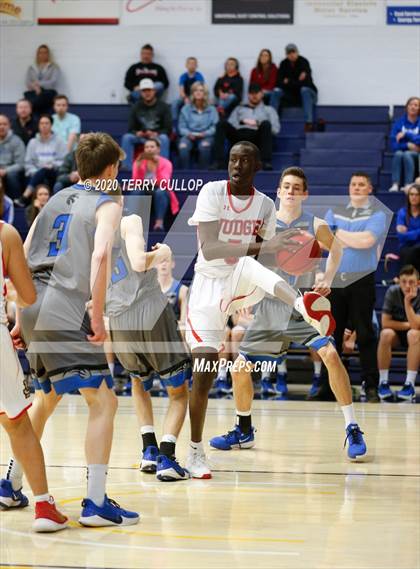 Thumbnail 1 in Carbon vs. Judge Memorial (UHSAA 3A 2nd Round Playoff) photogallery.