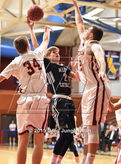 Thumbnail 3 in Marin Catholic vs. Cardinal Newman (CIF NCS D4 Final) photogallery.