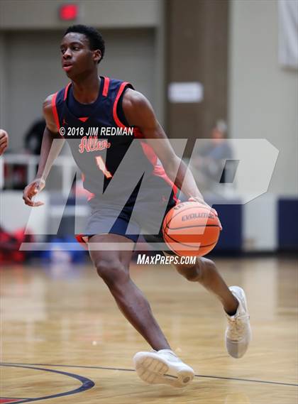 Thumbnail 2 in Pearce vs. Allen (McDonald's Texas Invitational) photogallery.