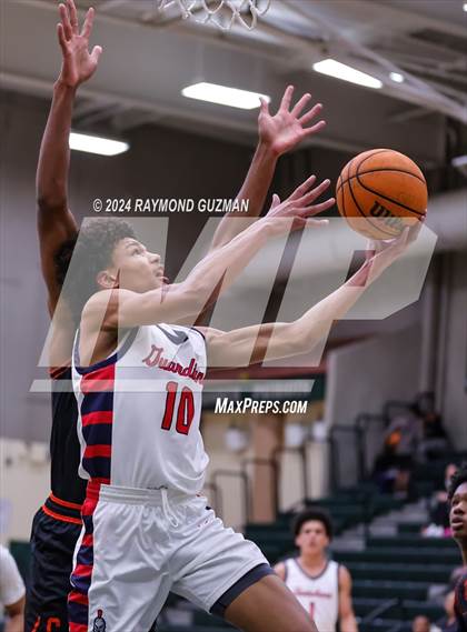 Thumbnail 3 in Central vs. Justin Garza photogallery.