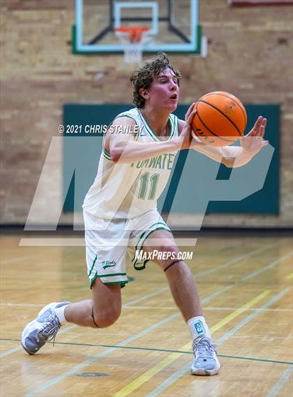 Thumbnail 2 in Sacred Heart Prep vs. Tumwater (Cactus Jam Tournament) photogallery.