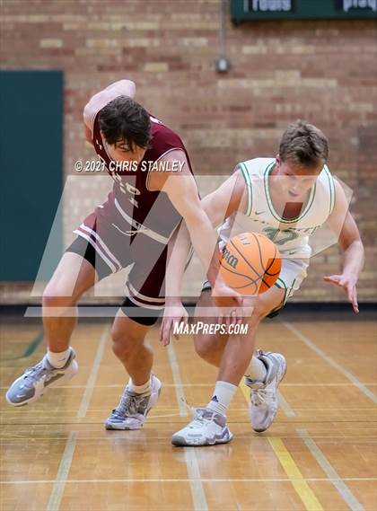 Thumbnail 2 in Sacred Heart Prep vs. Tumwater (Cactus Jam Tournament) photogallery.