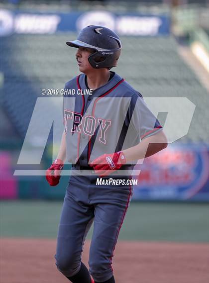 Thumbnail 2 in Fullerton vs Troy photogallery.