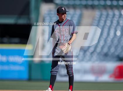 Thumbnail 2 in Fullerton vs Troy photogallery.