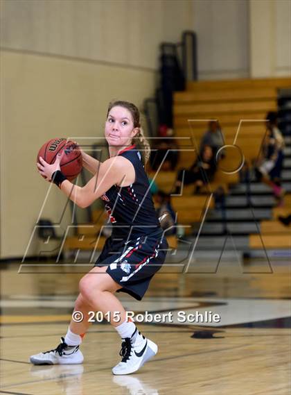 Thumbnail 2 in Pleasant Grove vs. Folsom photogallery.