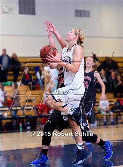 Thumbnail 3 in Pleasant Grove vs. Folsom photogallery.