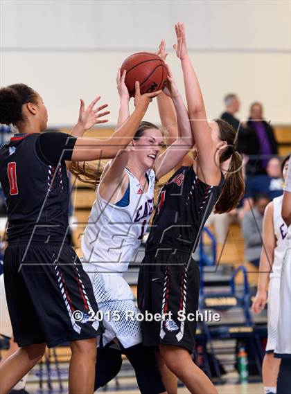 Thumbnail 3 in Pleasant Grove vs. Folsom photogallery.