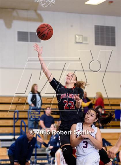 Thumbnail 3 in Pleasant Grove vs. Folsom photogallery.