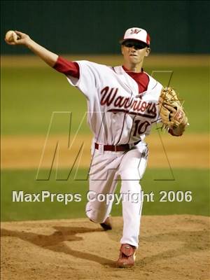 Thumbnail 1 in Poway vs. Fallbrook (D1 Section Final) photogallery.
