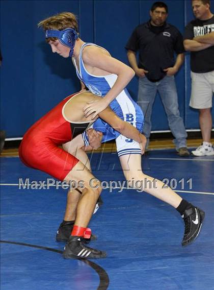 Thumbnail 3 in CIF SWYL League Wrestling Championships  photogallery.