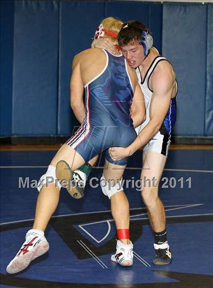 Thumbnail 2 in CIF SWYL League Wrestling Championships  photogallery.