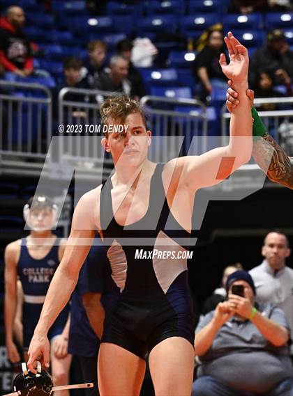 Thumbnail 1 in UIL 5A/6A State Championships - Session 5 photogallery.