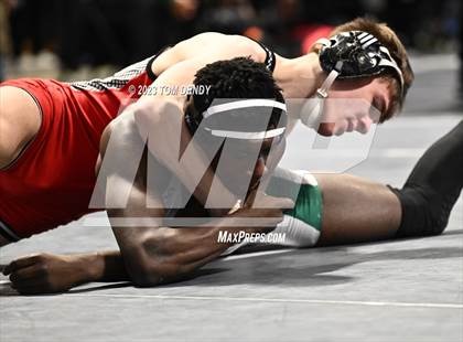 Thumbnail 1 in UIL 5A/6A State Championships - Session 5 photogallery.