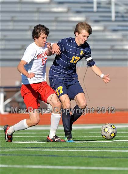 Thumbnail 3 in Highland Park vs Coronado (Lobo Winter Invitational) photogallery.