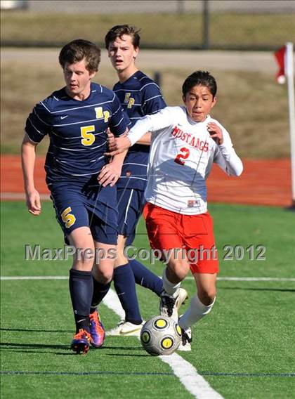 Thumbnail 3 in Highland Park vs Coronado (Lobo Winter Invitational) photogallery.