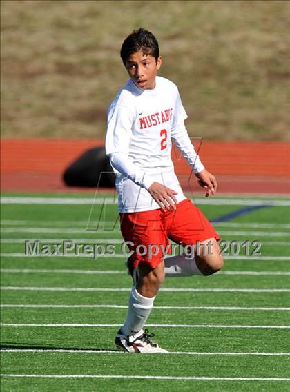 Thumbnail 3 in Highland Park vs Coronado (Lobo Winter Invitational) photogallery.