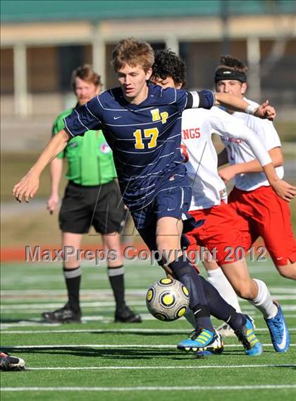 Thumbnail 2 in Highland Park vs Coronado (Lobo Winter Invitational) photogallery.