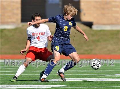 Thumbnail 3 in Highland Park vs Coronado (Lobo Winter Invitational) photogallery.