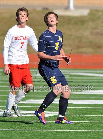 Thumbnail 3 in Highland Park vs Coronado (Lobo Winter Invitational) photogallery.