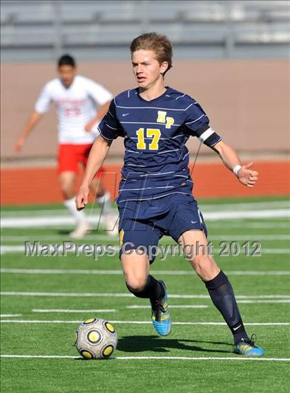 Thumbnail 2 in Highland Park vs Coronado (Lobo Winter Invitational) photogallery.