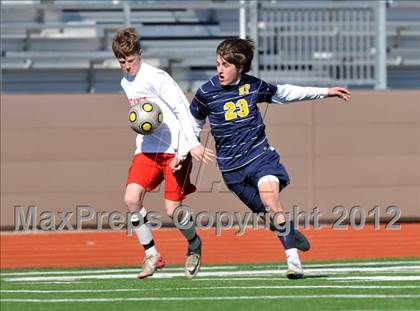 Thumbnail 1 in Highland Park vs Coronado (Lobo Winter Invitational) photogallery.
