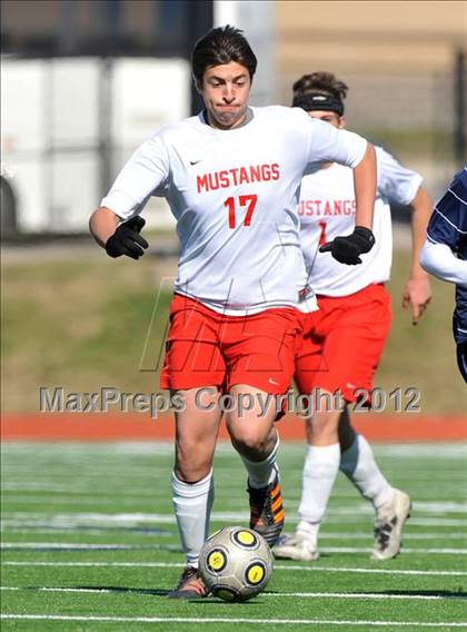 Thumbnail 3 in Highland Park vs Coronado (Lobo Winter Invitational) photogallery.