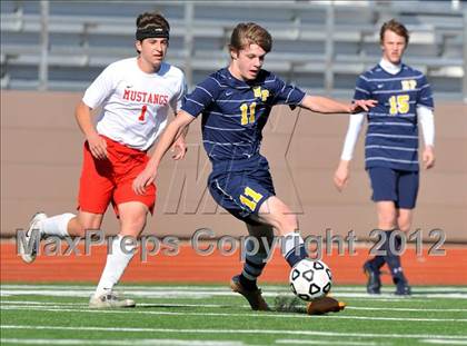 Thumbnail 2 in Highland Park vs Coronado (Lobo Winter Invitational) photogallery.