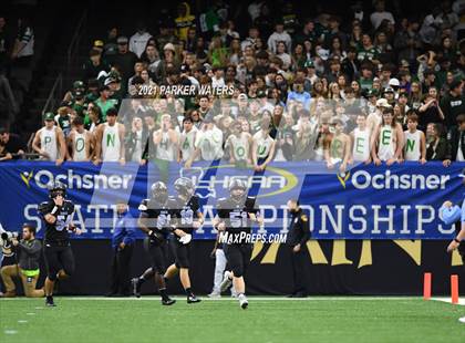 Thumbnail 3 in Zachary vs. Ponchatoula (LHSAA 5A Final) photogallery.