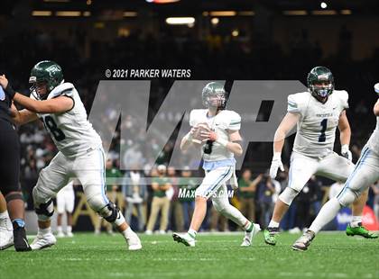 Thumbnail 2 in Zachary vs. Ponchatoula (LHSAA 5A Final) photogallery.