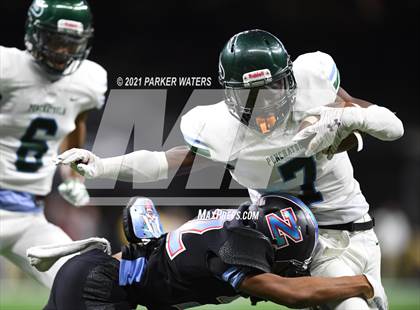 Thumbnail 1 in Zachary vs. Ponchatoula (LHSAA 5A Final) photogallery.