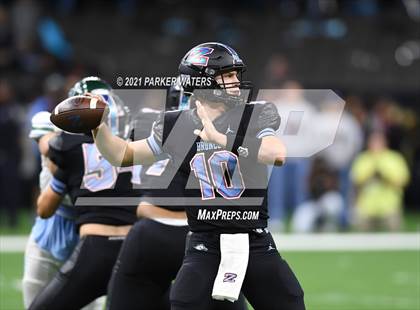 Thumbnail 2 in Zachary vs. Ponchatoula (LHSAA 5A Final) photogallery.