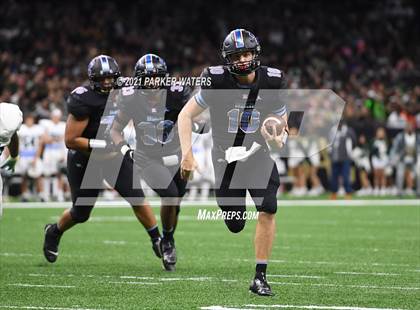 Thumbnail 3 in Zachary vs. Ponchatoula (LHSAA 5A Final) photogallery.
