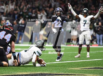 Thumbnail 2 in Zachary vs. Ponchatoula (LHSAA 5A Final) photogallery.