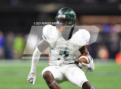 Thumbnail 2 in Zachary vs. Ponchatoula (LHSAA 5A Final) photogallery.