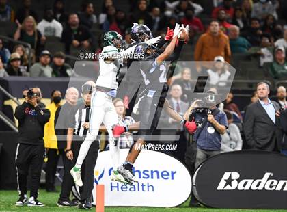 Thumbnail 2 in Zachary vs. Ponchatoula (LHSAA 5A Final) photogallery.