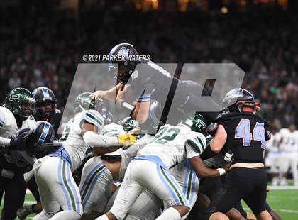 Thumbnail 1 in Zachary vs. Ponchatoula (LHSAA 5A Final) photogallery.
