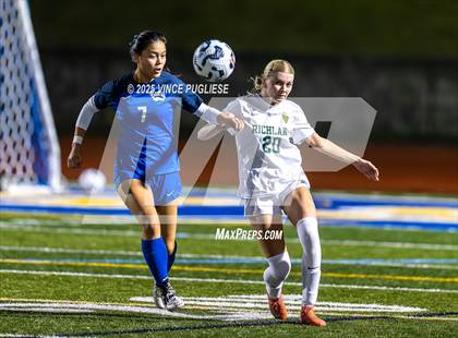 Thumbnail 2 in Richland @ Tahoma (WIAA 4A State Playoffs) photogallery.