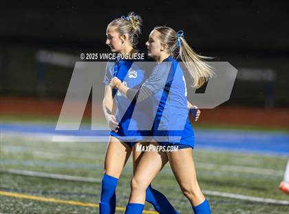 Thumbnail 1 in Richland @ Tahoma (WIAA 4A State Playoffs) photogallery.