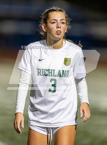 Thumbnail 3 in Richland @ Tahoma (WIAA 4A State Playoffs) photogallery.