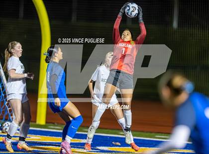 Thumbnail 1 in Richland @ Tahoma (WIAA 4A State Playoffs) photogallery.