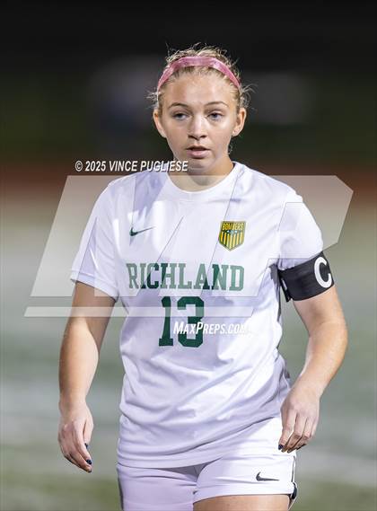 Thumbnail 3 in Richland @ Tahoma (WIAA 4A State Playoffs) photogallery.