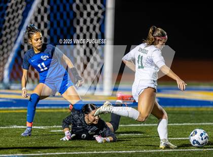 Thumbnail 3 in Richland @ Tahoma (WIAA 4A State Playoffs) photogallery.