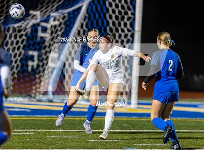 Thumbnail 3 in Richland @ Tahoma (WIAA 4A State Playoffs) photogallery.